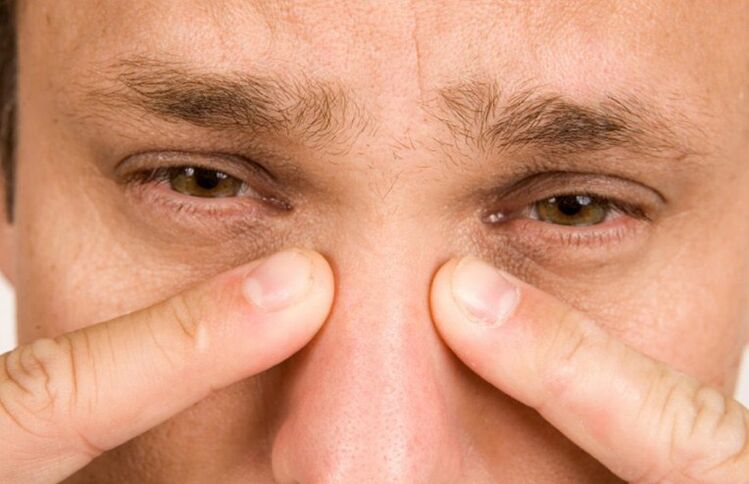 Непрохідний біль у носі – серйозне ускладнення ринопластики